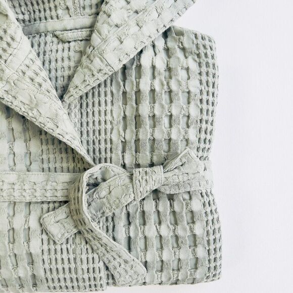 100% Organic Waffle Cotton Bathrobe Sage Green L/XL - Picture 4 of 6